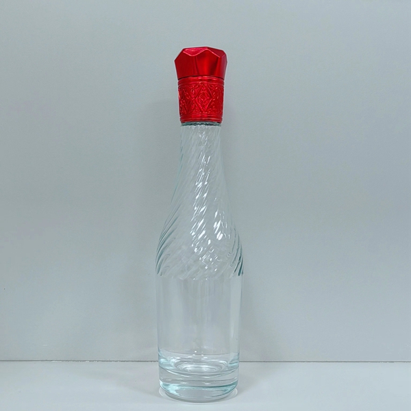 晶白玻璃酒瓶